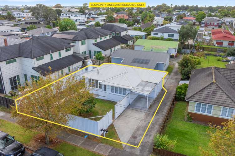 1/11 Henwood Road Mangere East_13