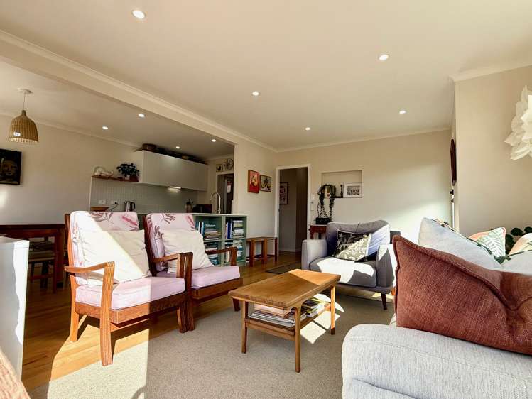 19 Lorenzen Bay Road Raglan_8