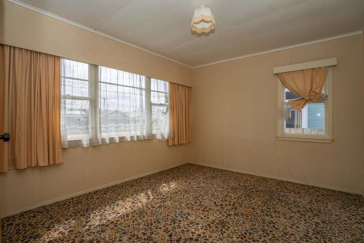 20 Cobden Street Gisborne_14