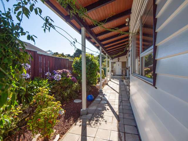 31 Cranwell Street Churton Park_1