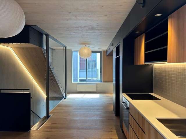 Short term lease in modern two bedroom apartment