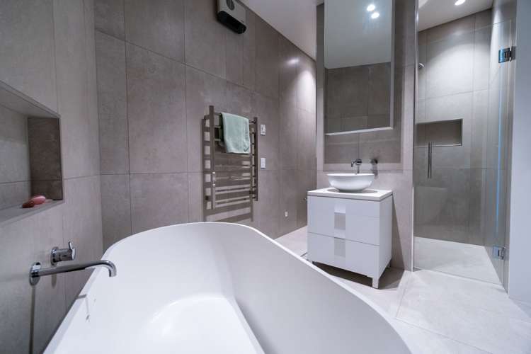 71 Dusky Street Te Anau_9