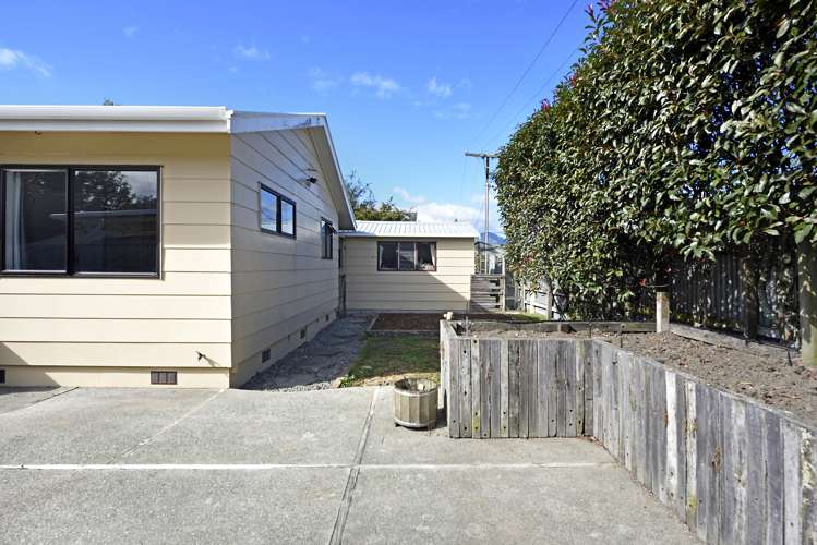 27 Pitfure Road Wakefield_20