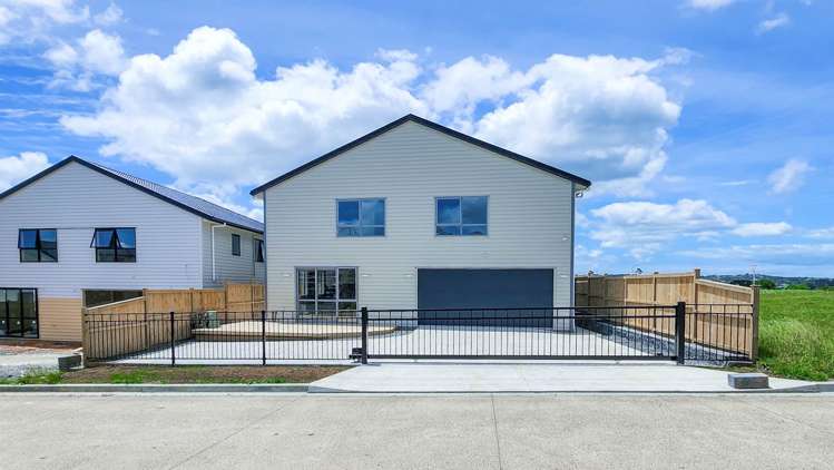 15 Uru Drive Flat Bush_1