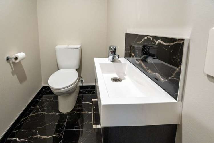 29 Youngberry Drive Richmond_16