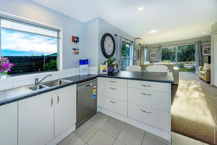 90D Huxley Street_5