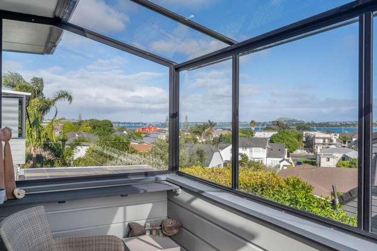 2/19 Devon Road Bucklands Beach_22