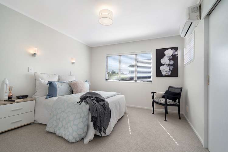 9 Central Park Drive Te Atatu South_16