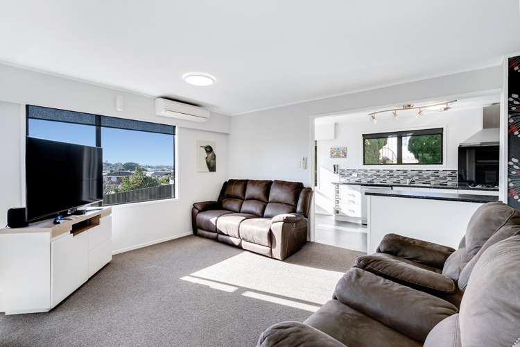 15 Amanda Avenue Dinsdale_12