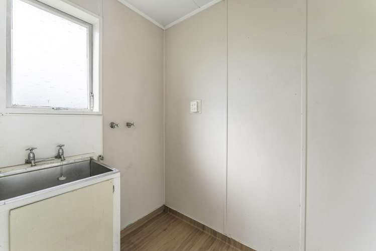 134 Mahia Road Wattle Downs_16