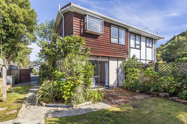 3 Tedder Way Karori_16