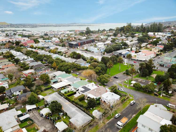 43 Cardwell Street Onehunga_19