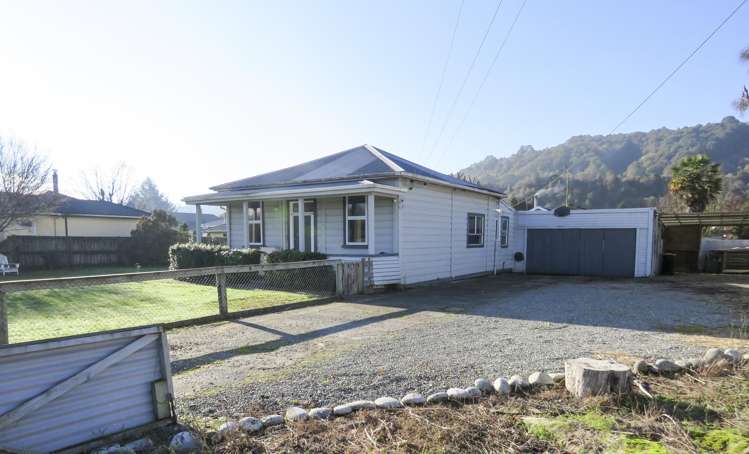 51 Dick Street Reefton_25