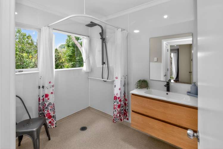 46 Pah Road Cockle Bay_16