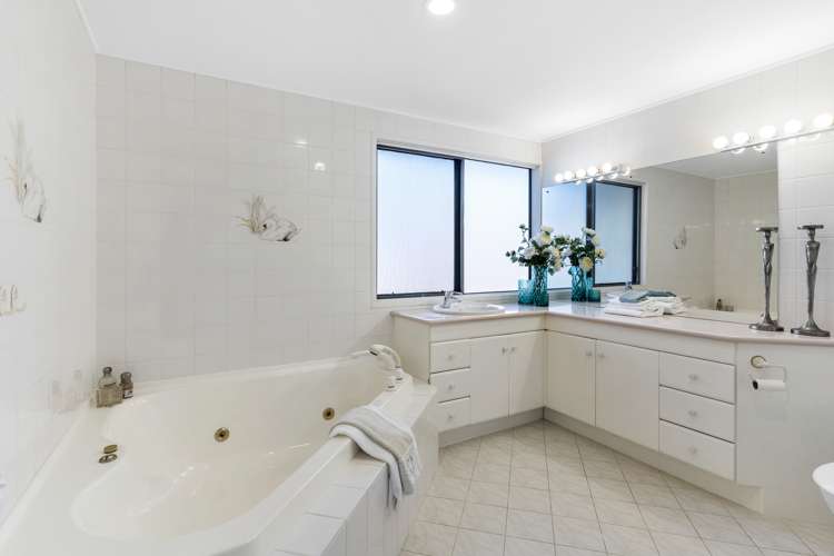 23 Gillard Place Eastern Beach_20