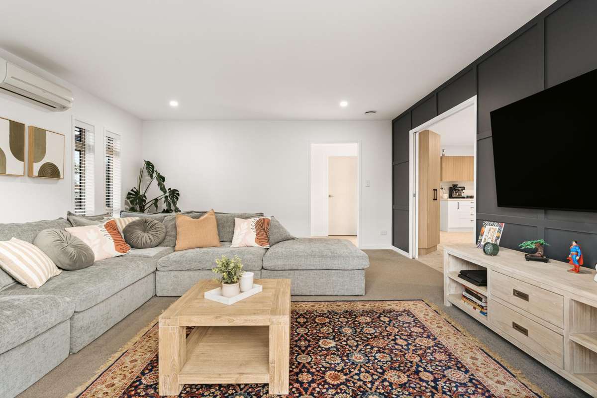 32 Tomika Crescent_2
