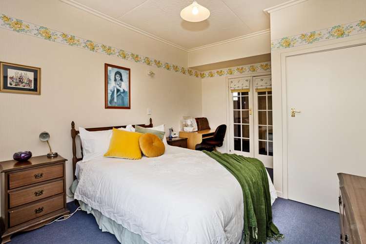 66 Park Street Gladstone_12