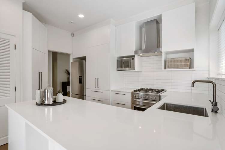 15 Tyburnia Avenue Mount Albert_6