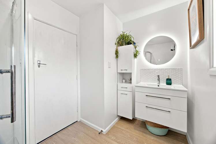 175 Kendal Avenue Burnside_10