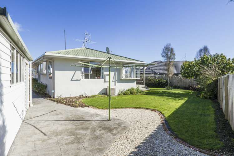 18 Albizia Place Richmond_21