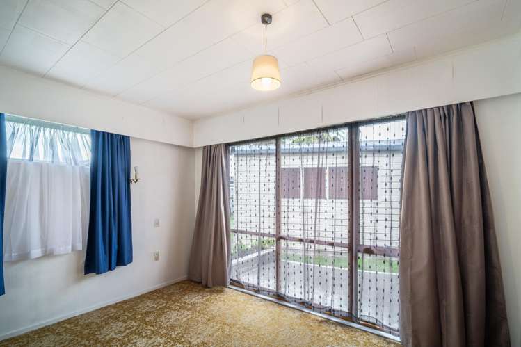 17 Walton Place Flaxmere_13