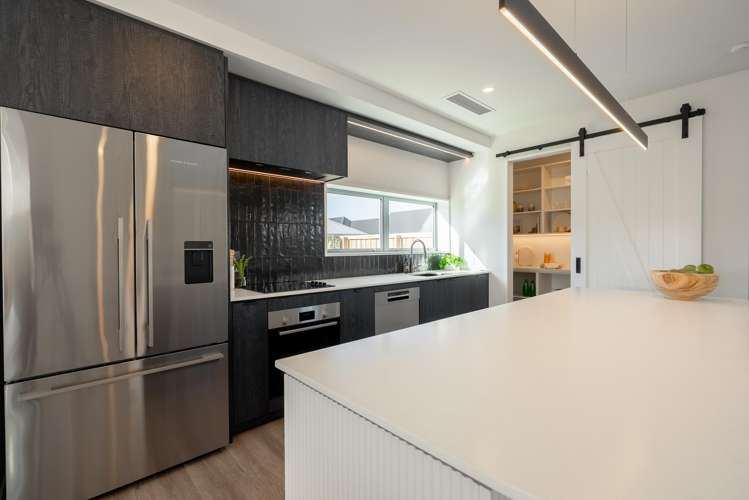 27 Harlequin Drive Rolleston_11