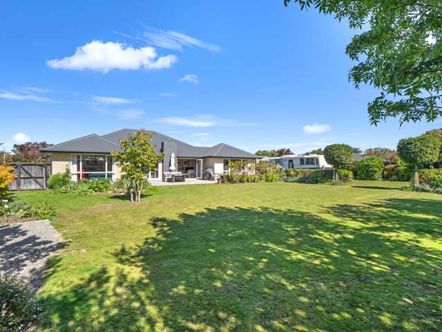 Serenity, Privacy, Plus Extra Garage Workshop