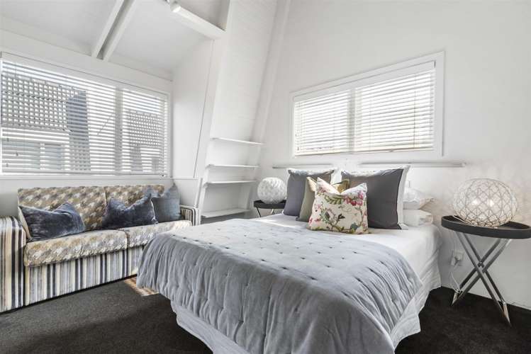 13/212 Hurstmere Road Takapuna_18