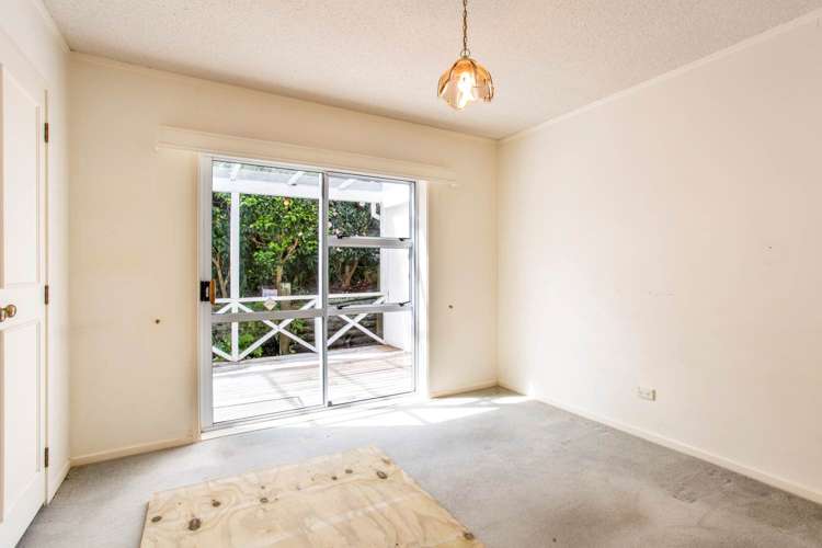 2/23 Heathcote Road Castor Bay_9