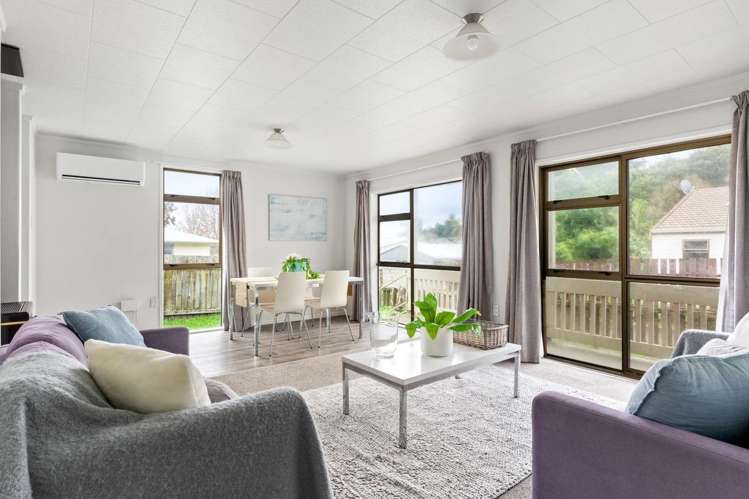 13A and 13B Gillies Street_3