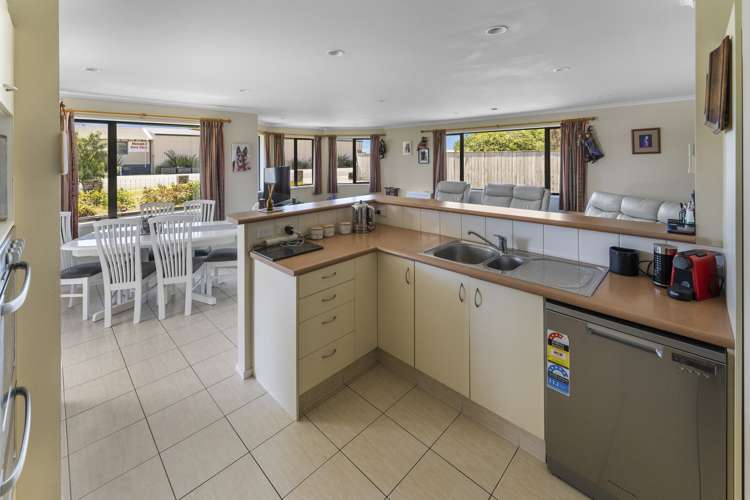 27 College Street Motueka_11