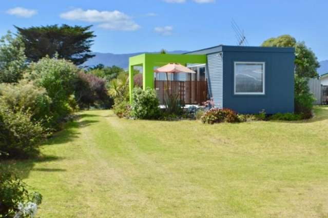 22 Babbacombe Avenue Otaki Beach_1