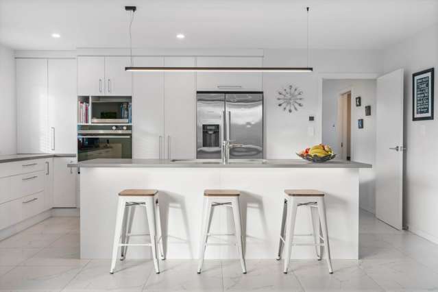 6 Orchard Terrace Riverhead_2