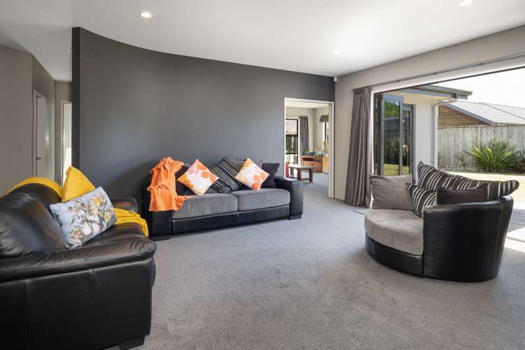 6 Roussel Place Springlands_6