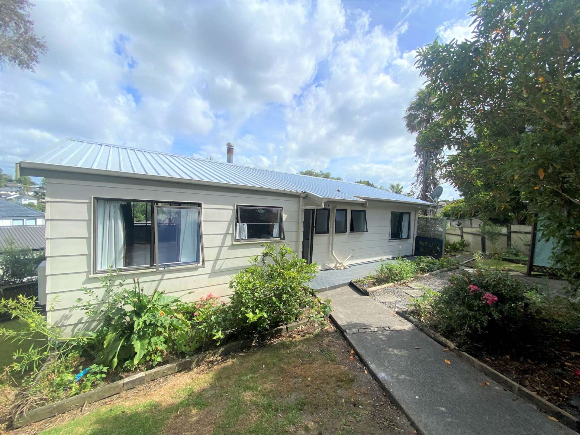 75A Rosier Road Glen Eden_0