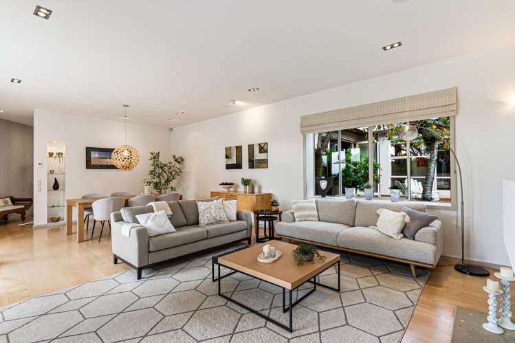 2/2 Clifton Road Takapuna_6