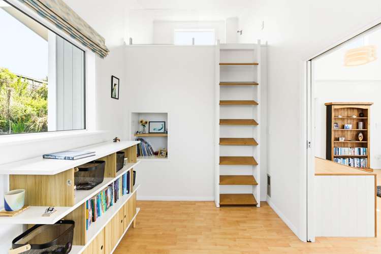 37 Earls Road St Clair_13