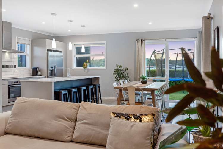 11 Caldera Close Pyes Pa_4