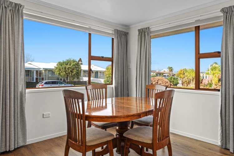133 Riverside Drive_5