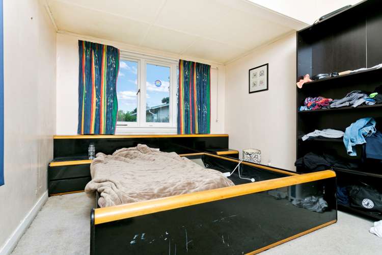 39 Philomel Crescent Bayswater_13