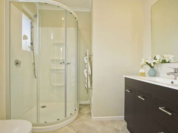 19 Fraser Colman Grove Wainuiomata_9