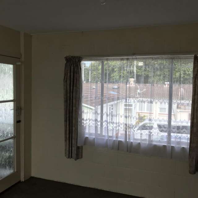 8/25 Wellington Street Hamilton East_1