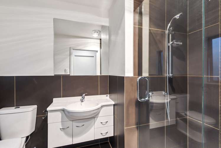 34 Renown Road Raumati South_14