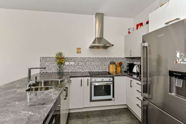 34/11 The Avenue Albany_2