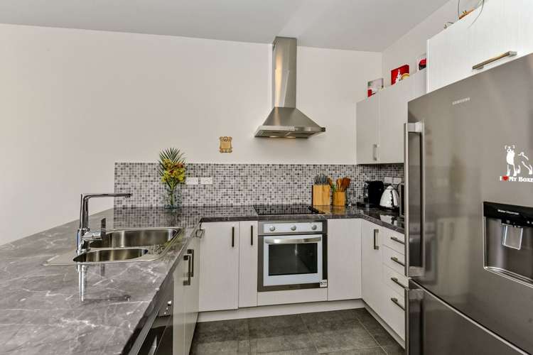 34/11 The Avenue Albany_2