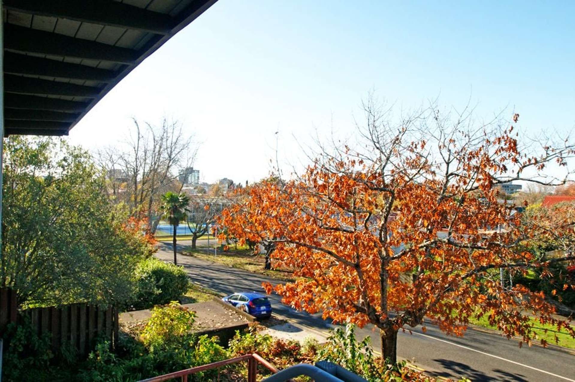 6/2 Hammond Street Hamilton Central_0