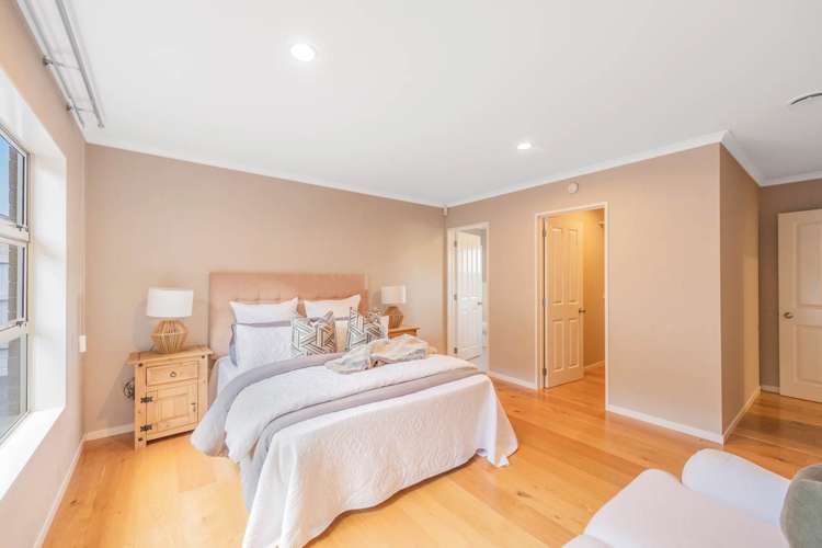 8 Kaitune Drive Flat Bush_11