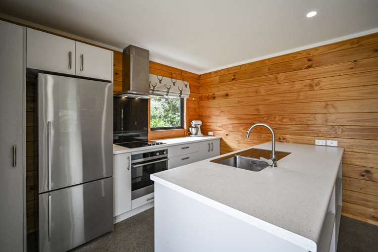 73 Ferry Road Clive_6