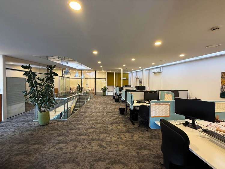 Unit C/31 Normanby Road_0