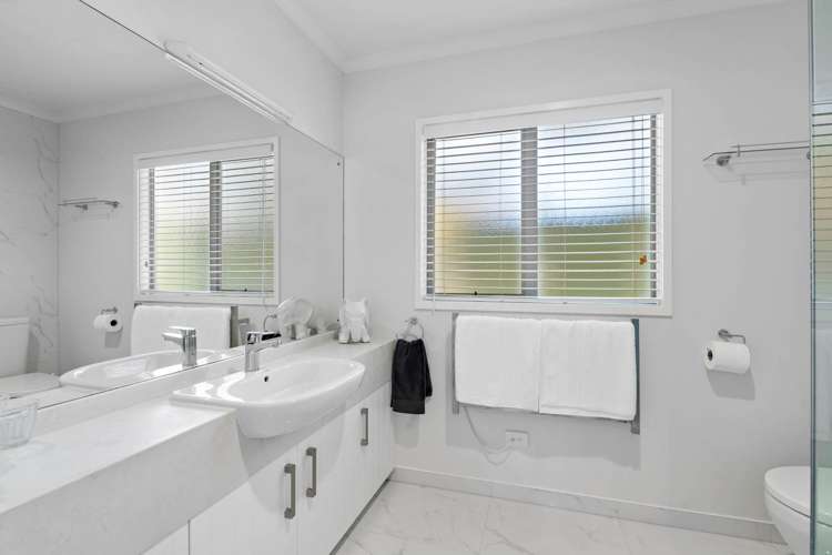 11 Kristin Lane Albany_15